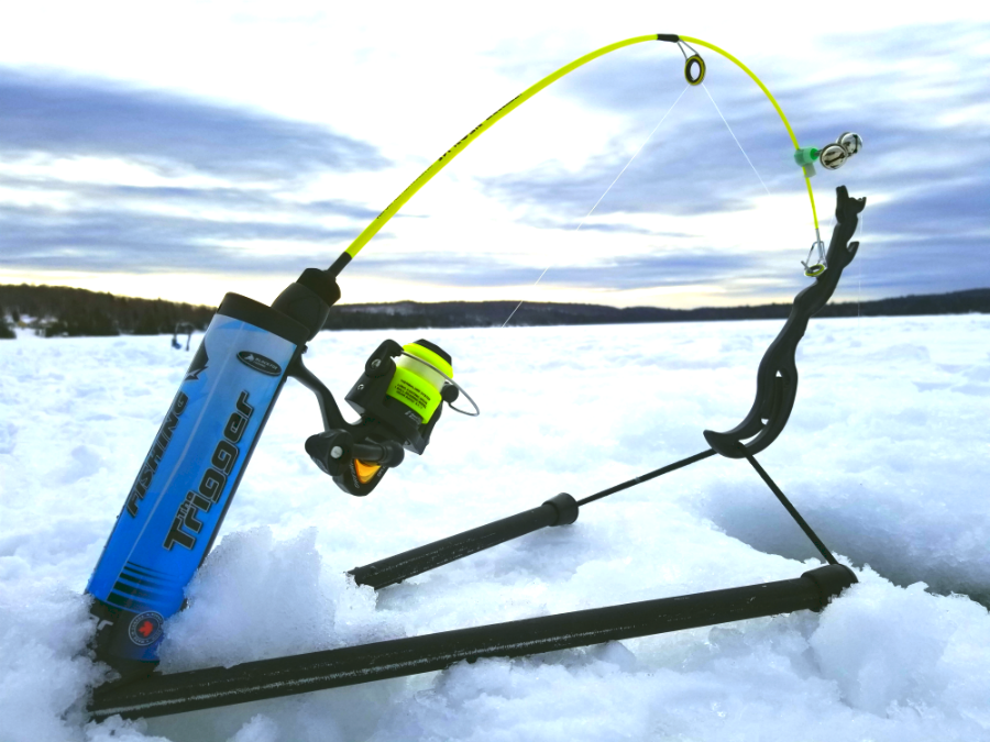 How to Ice Fishing and Review: The Trigger by Black Fox Fishing